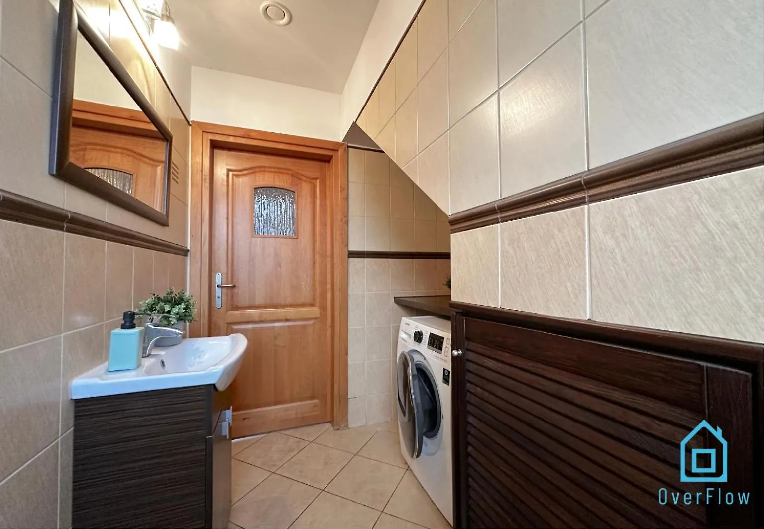 Zigzag Room - Charming Place, 15 Minutes To Gdansk Old Town & 5 Minutes To Seaside Homestay