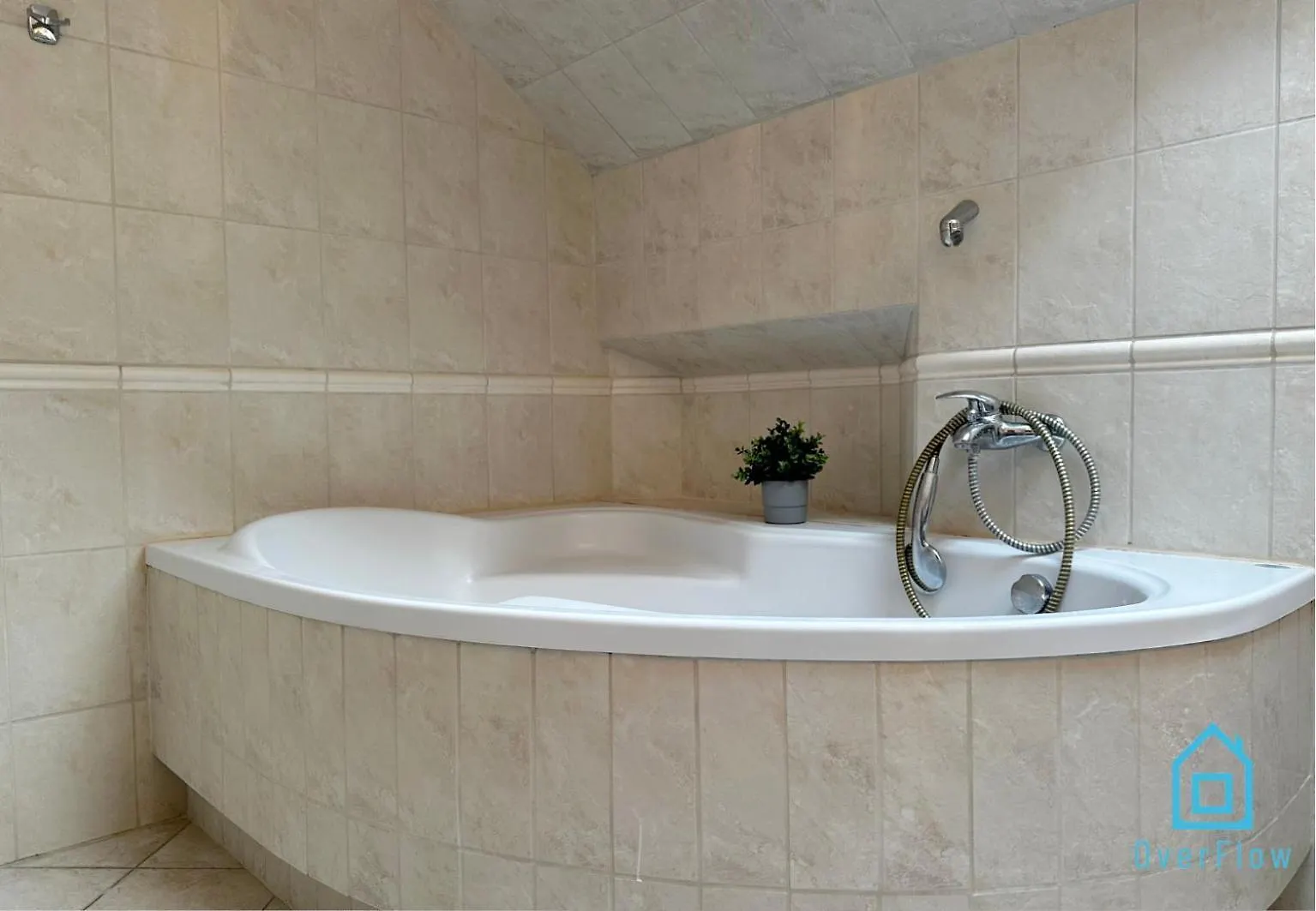 Zigzag Room - Charming Place, 15 Minutes To Gdansk Old Town & 5 Minutes To Seaside